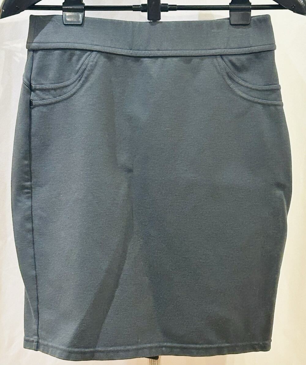 Liverpool Gray Pencil Skirt size 6/28